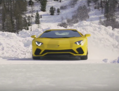 Η Lamborghini Aventador S θέλει να προκαλέσετε το εγώ σας (βίντεο)